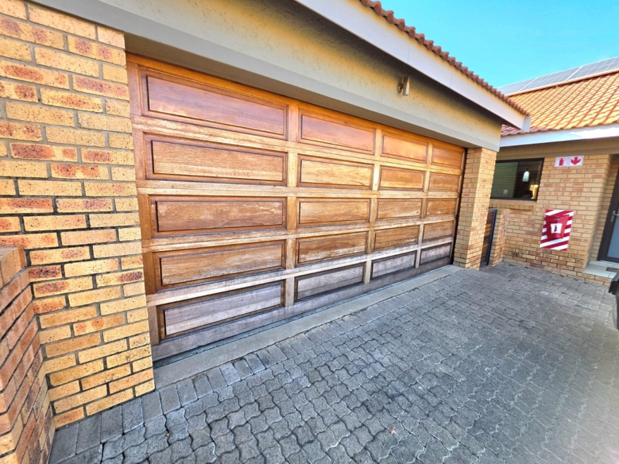3 Bedroom Property for Sale in La Provance Free State